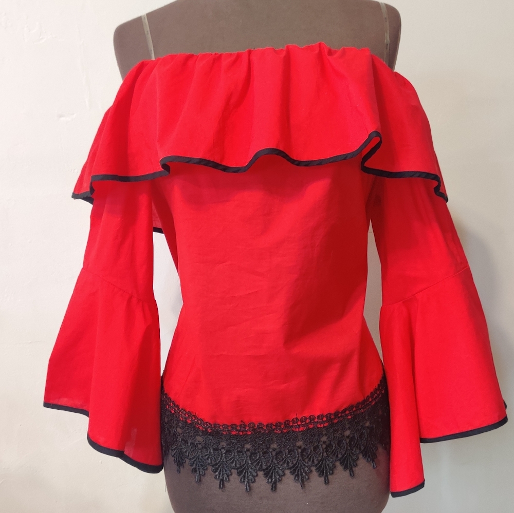 IRIS Bohemian Romantic Off The Shoulder Bell Sleeve Top